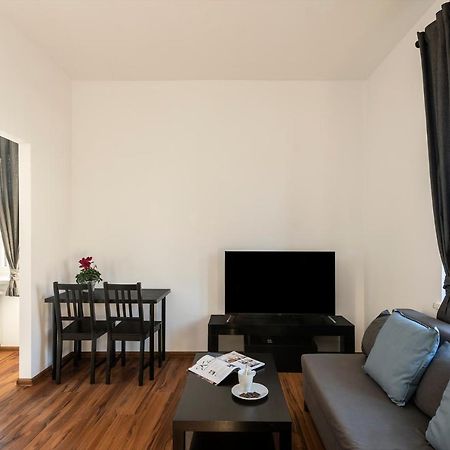 Shortstaypoland Dlugosza Varsovie Extérieur photo